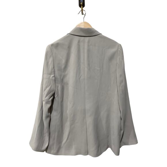 Vince Crepe Double-Breasted Blazer Size 10 - Picture 9 of 9